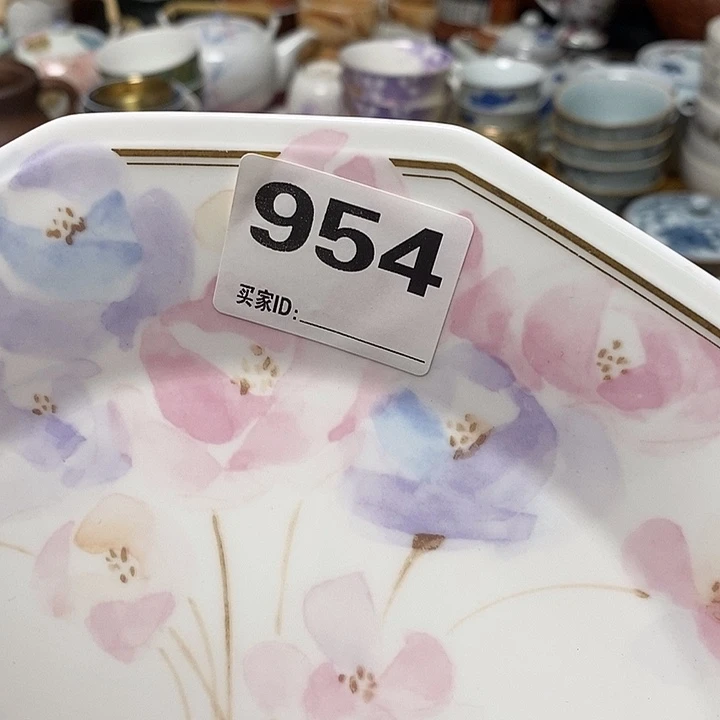 小***街各式各样不同器型
