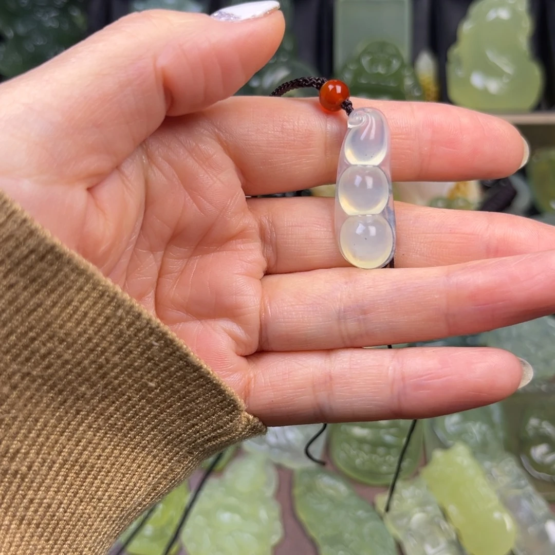 蛇纹石玉未镶嵌吊坠(不含链)