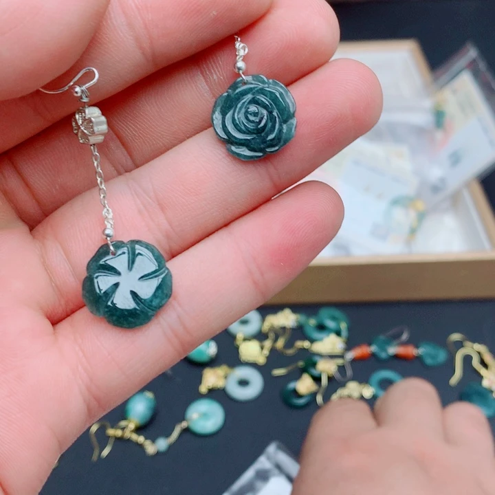 未镶嵌翡翠耳饰耳饰