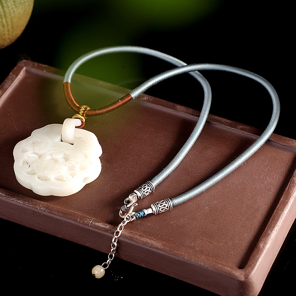 和田玉兽面镂空香囊手编设计项链14