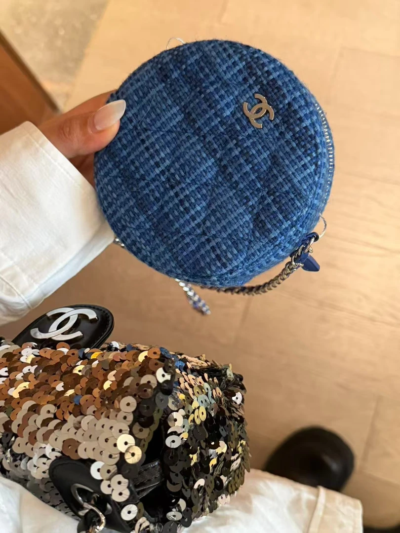 95新 Chanel/香奈儿 展会外场！拆单！蓝色编织毛呢圆饼单肩斜挎包