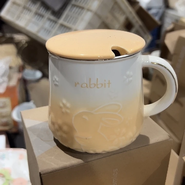 陶一个，11111111111111111带勺子