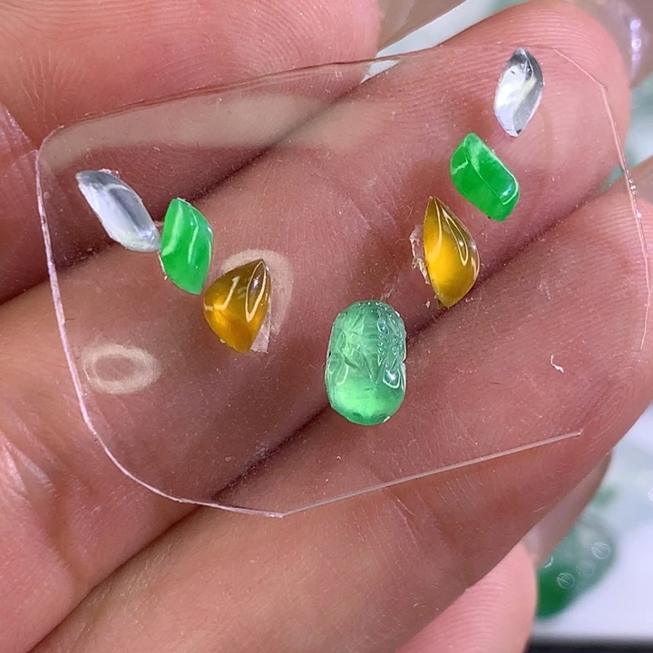 定制翡翠未镶嵌翡翠