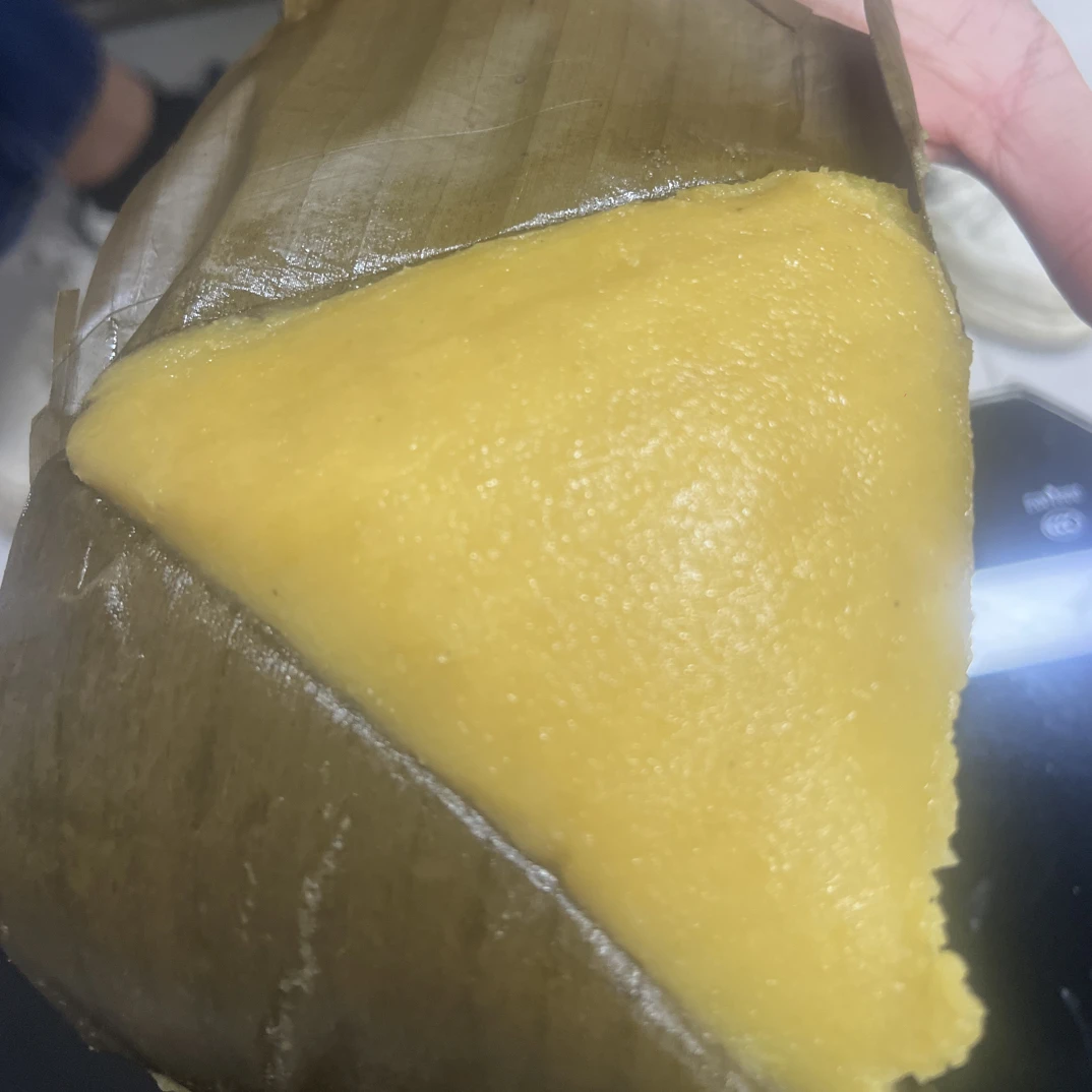 贵州新鲜糯玉米粑粑包谷粑粑贵州特产特色小吃粗粮早餐现做现发