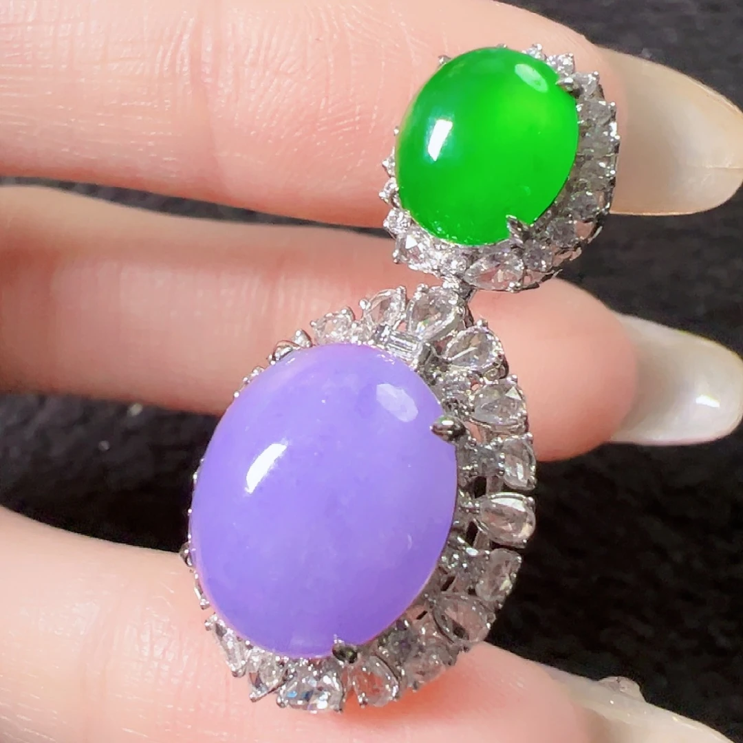 翡翠18K金镶嵌颈饰签收后24小时鉴赏期，过时不退