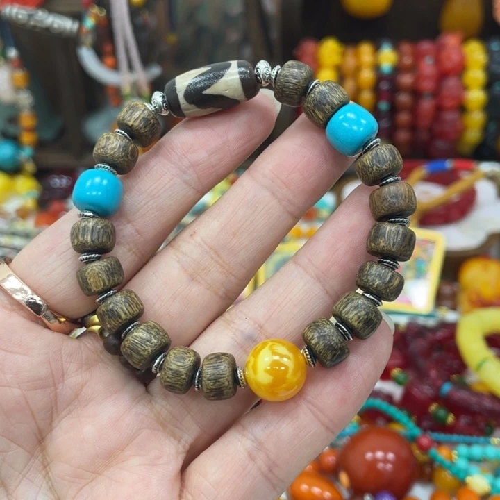 41号设计款黄色珠子手串