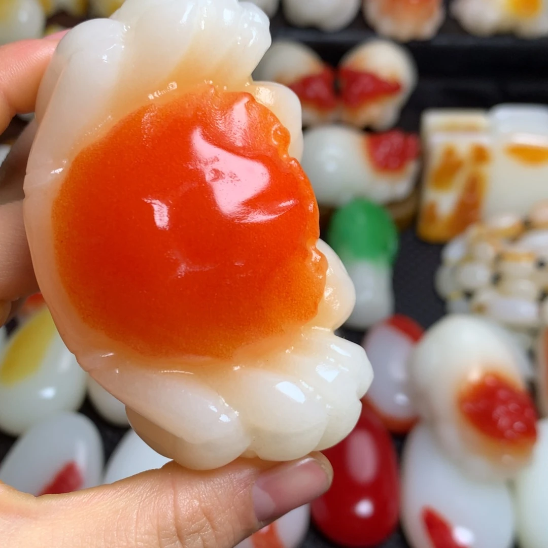 新疆戈壁石五彩石