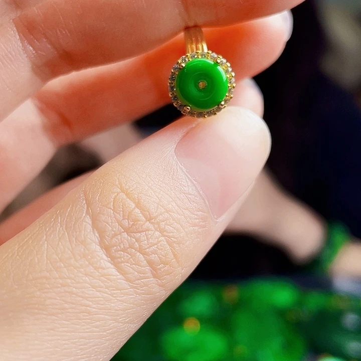 翡翠银S925镶嵌颈饰多样性