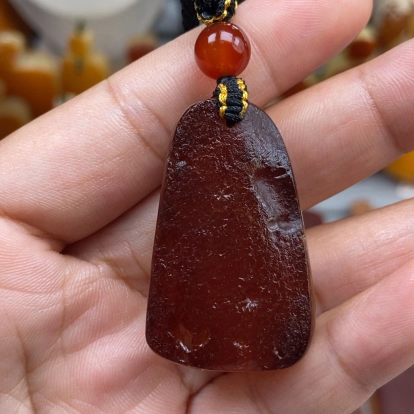 【闪购商品】琥珀颈饰未镶嵌