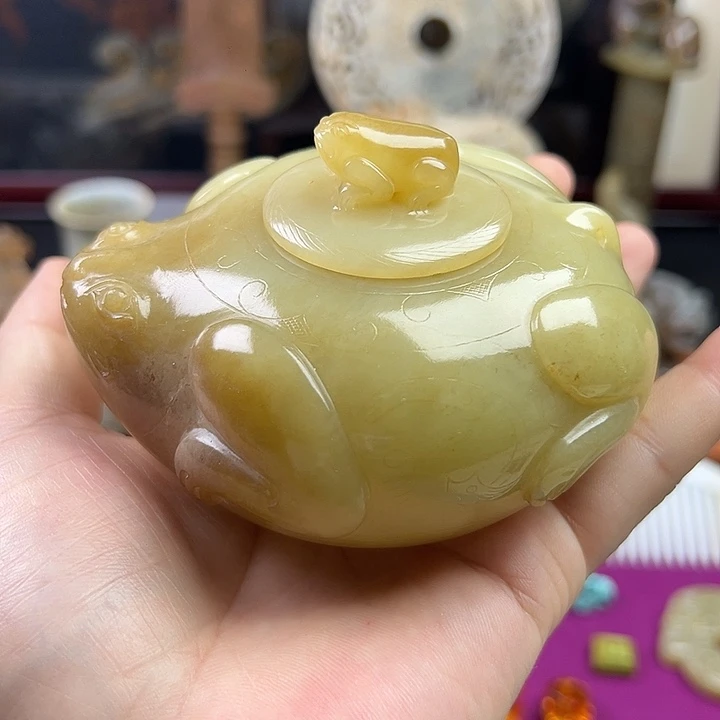 呵***和田玉（糖玉）未镶嵌笔搁