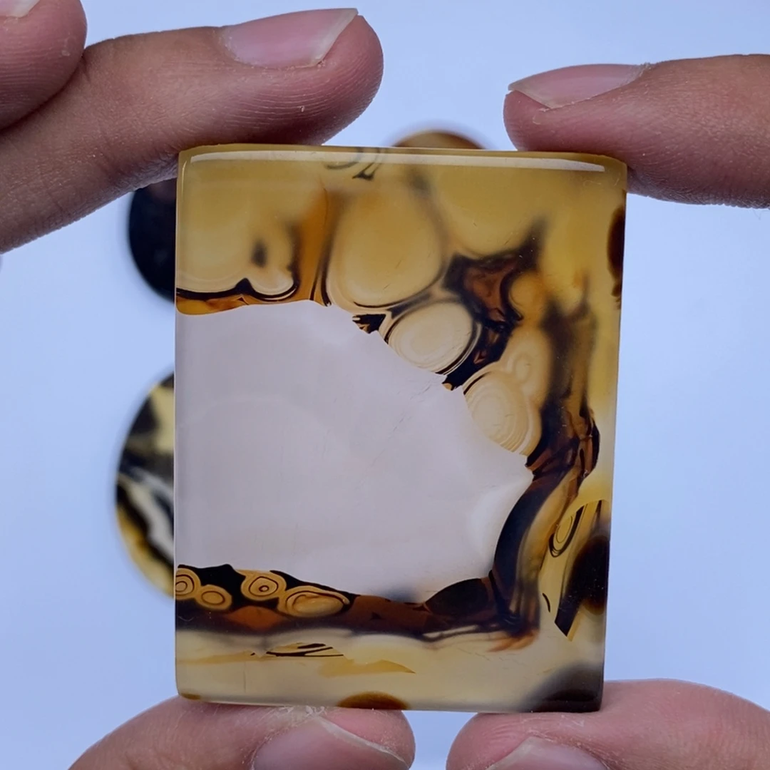 玛瑙/玉髓未镶嵌珠宝半成品