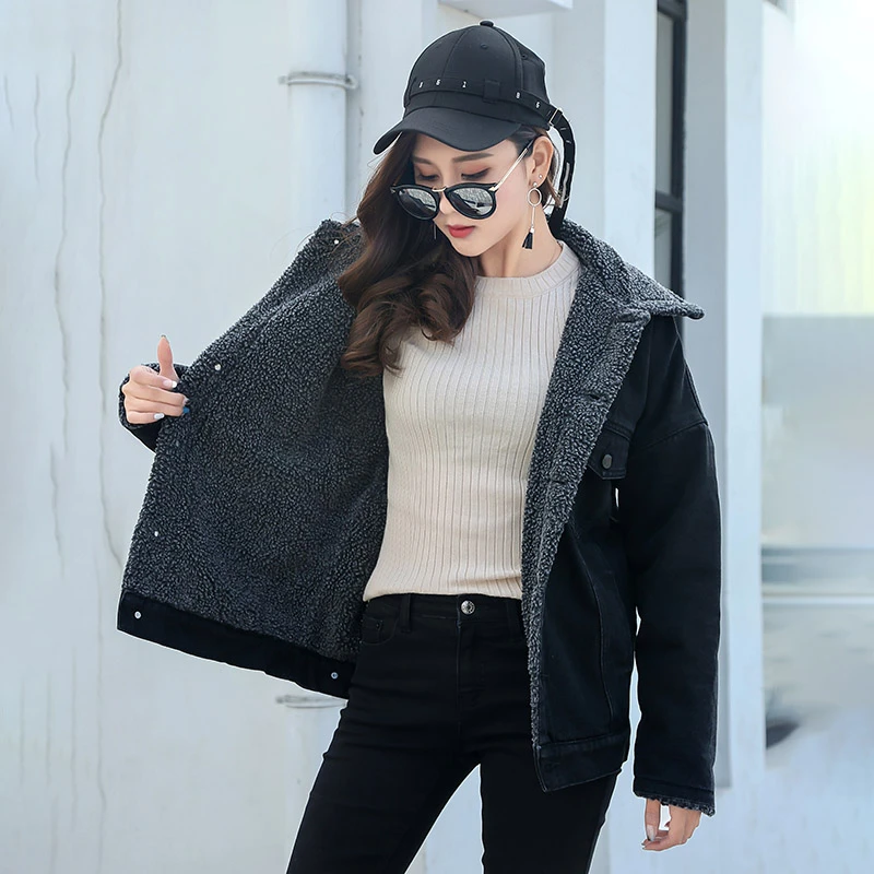 大码秋冬季洋气保暖休闲短款加绒加厚韩版宽松百搭羊羔绒牛仔外套