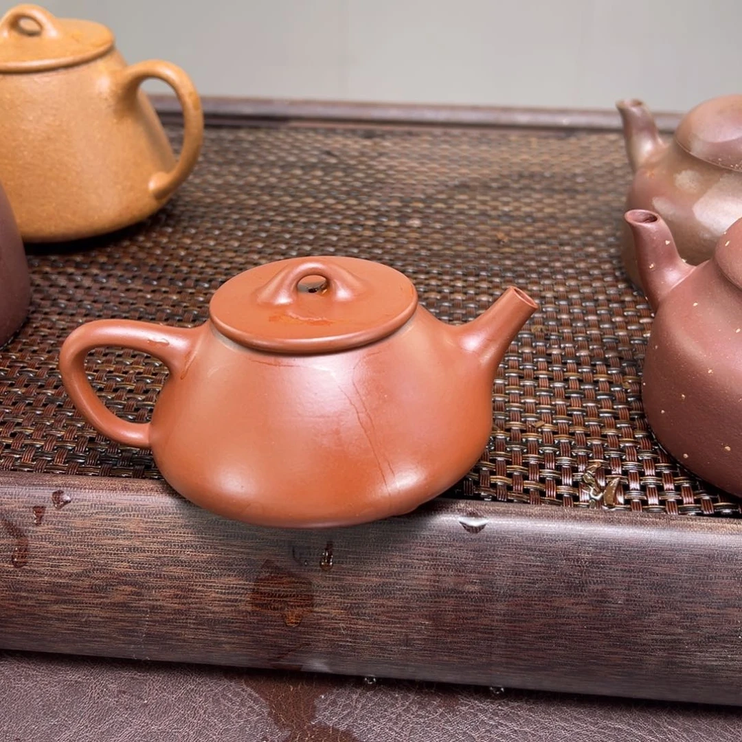 紫砂茶壶汽修厂和机械设备