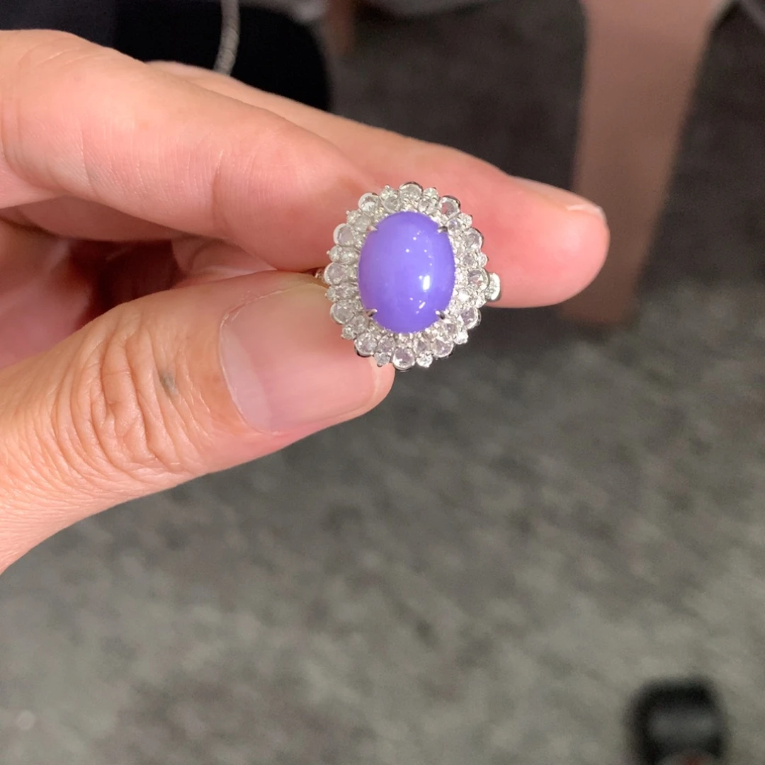 18K金镶嵌戒指翡翠两用款