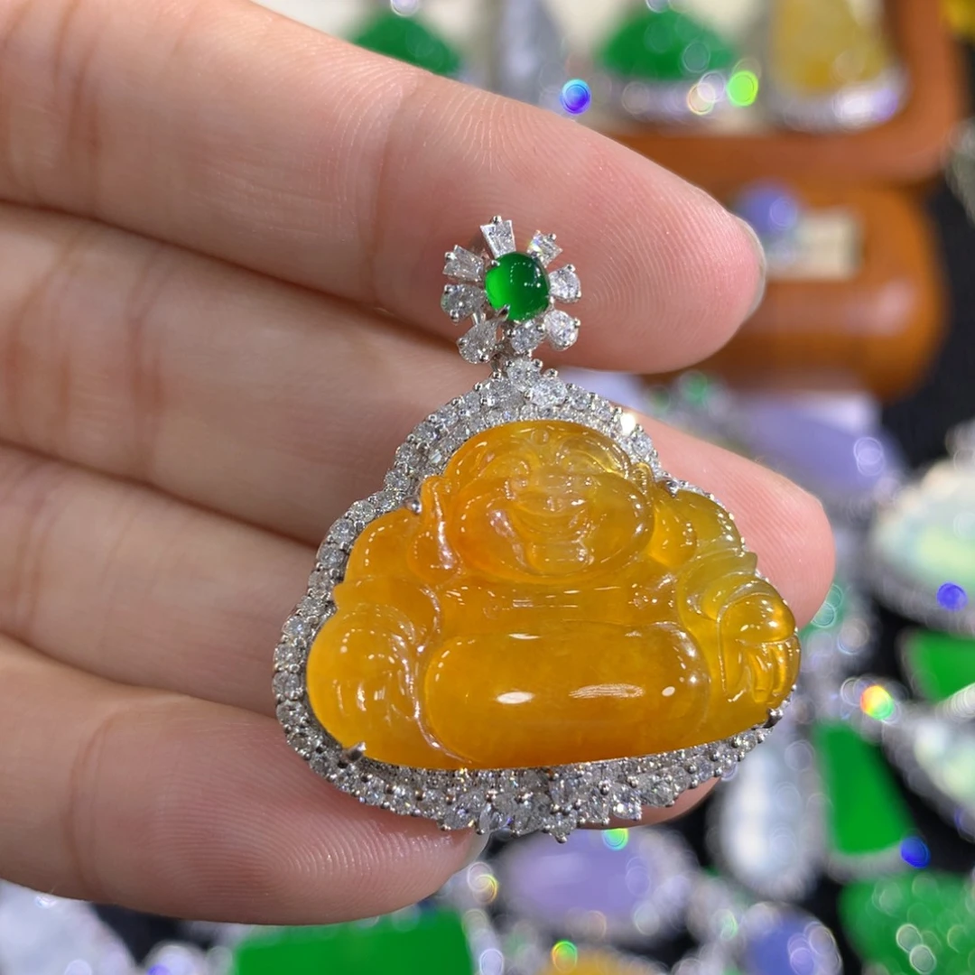 【闪购商品】颈饰18K金镶嵌翡翠