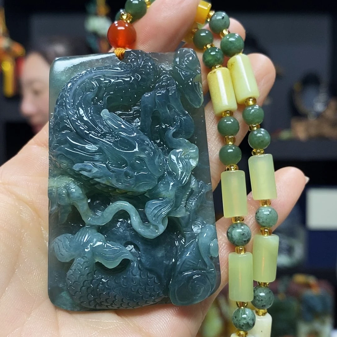 未镶嵌岫玉挂件吊坠