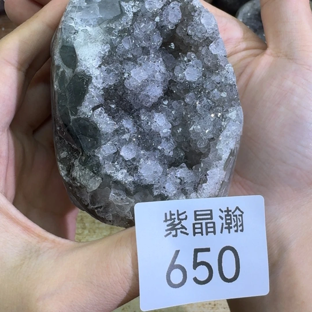 未镶嵌水晶大型摆件（非配饰）