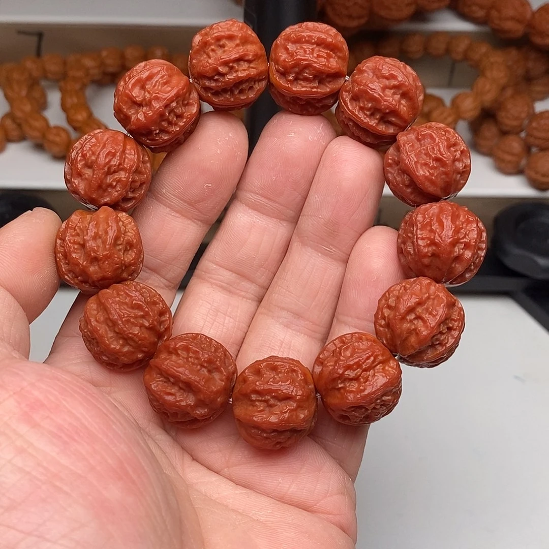 木质文玩核桃2.1粗筋八棱