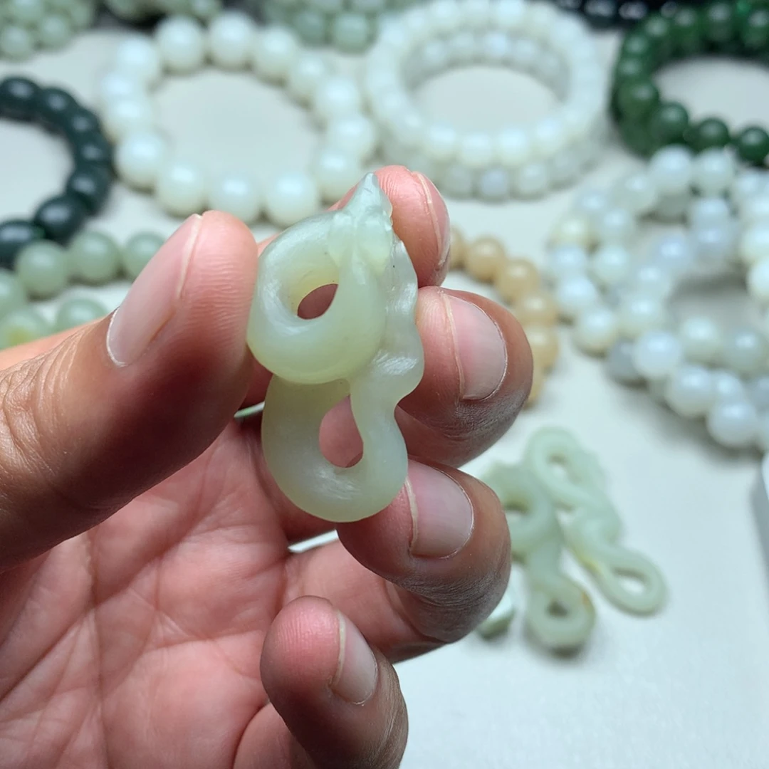 手链未镶嵌和田玉