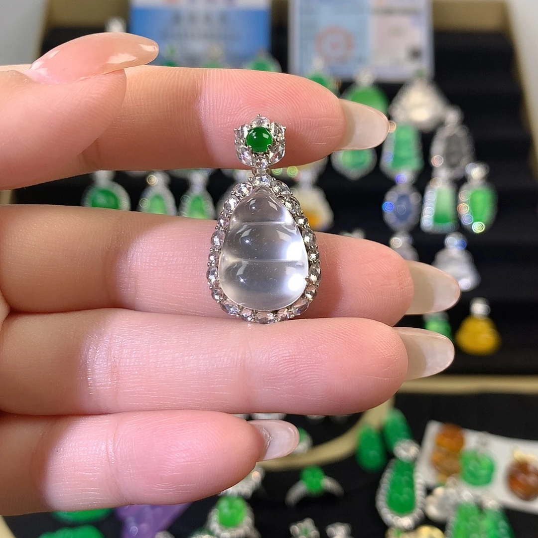 石英质玉银S925镶嵌颈饰