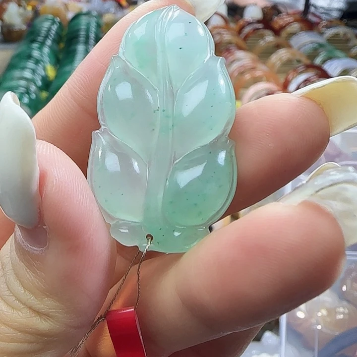 石英质玉合金叶子吊坠