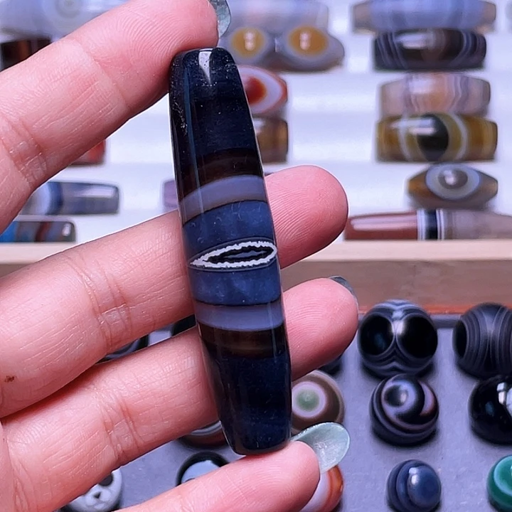 海***哥玛瑙/玉髓未镶嵌颈饰