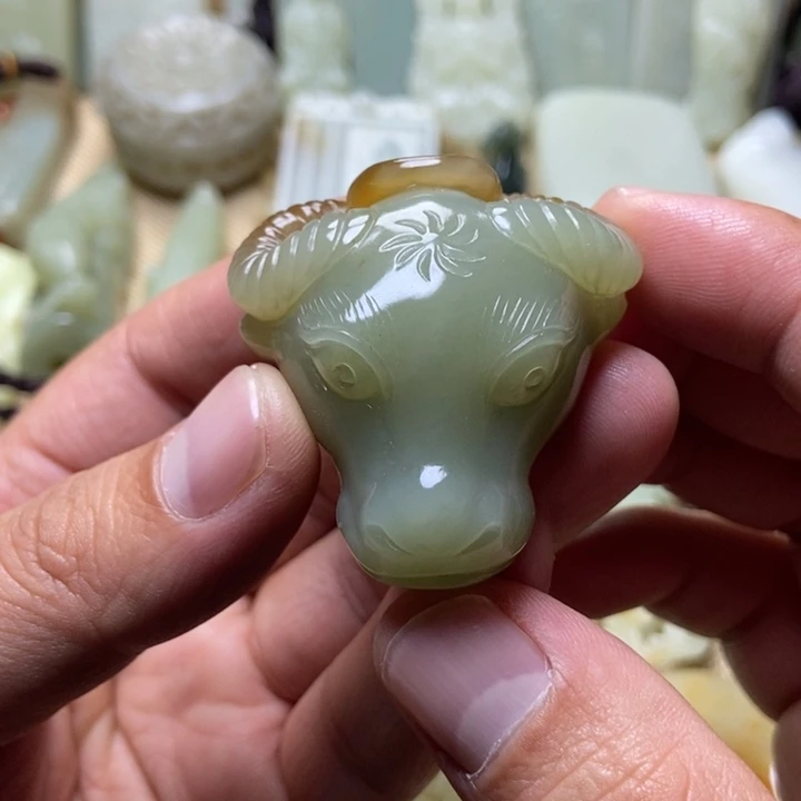 和田玉未镶嵌挂件