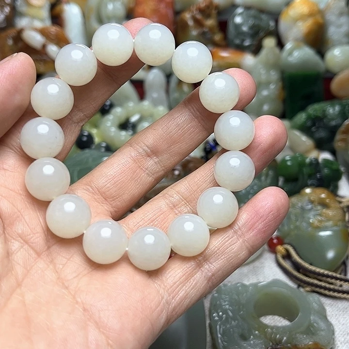 波***湛和田玉未镶嵌手链