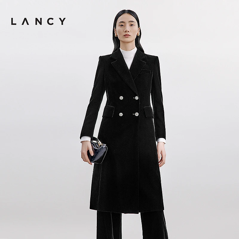 LANCY/朗姿秋季新款钻石丝绒黑色双排扣风衣正肩外套女