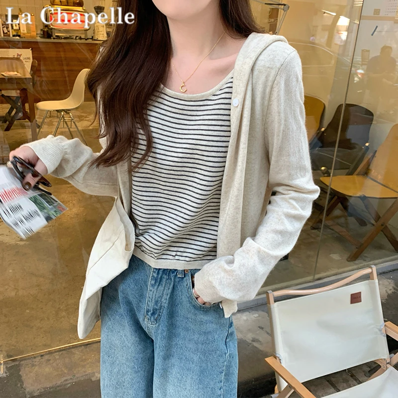 拉夏贝尔撞色条纹假两件连帽针织衫女春秋季韩版长袖打底毛衣上衣