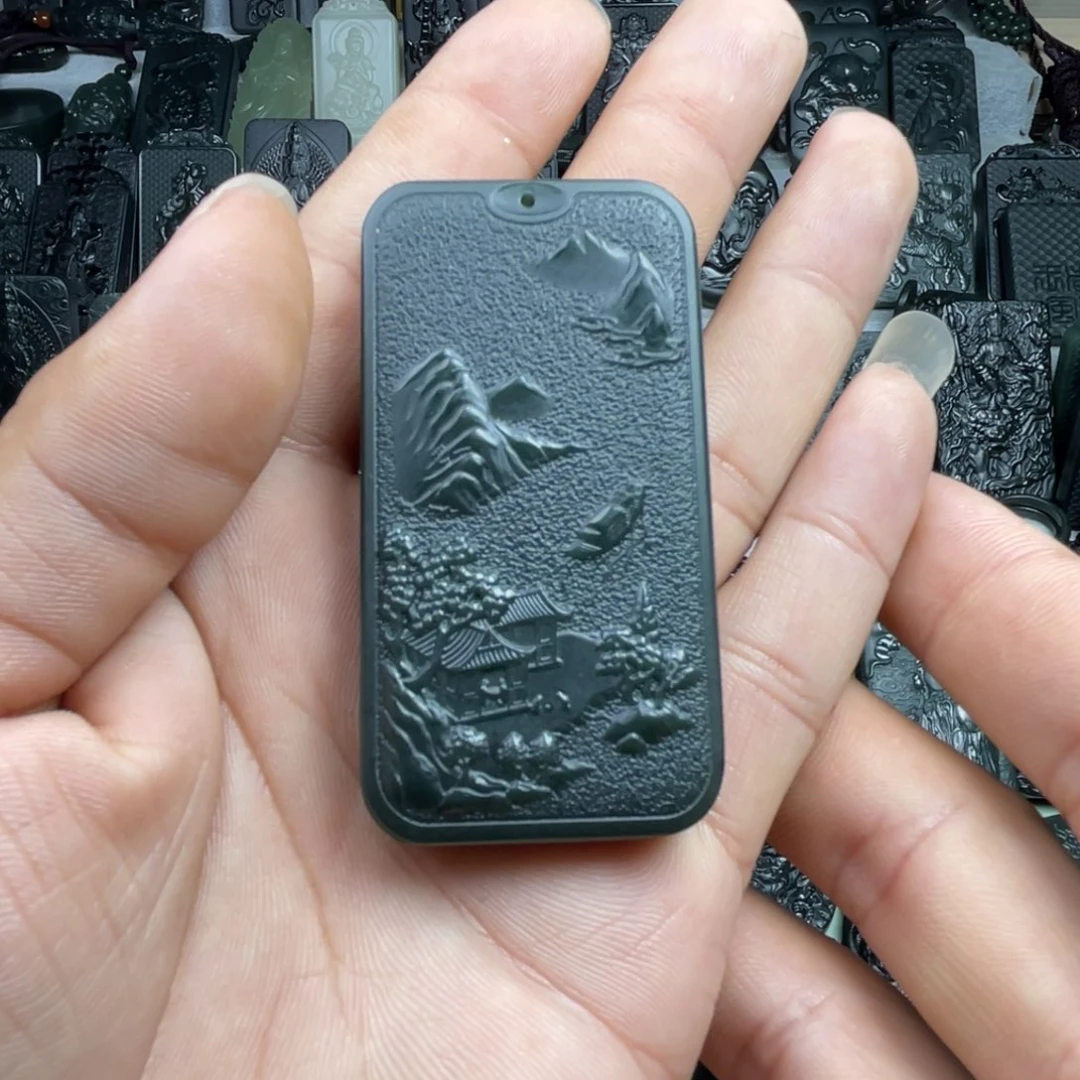 颈饰未镶嵌和田玉