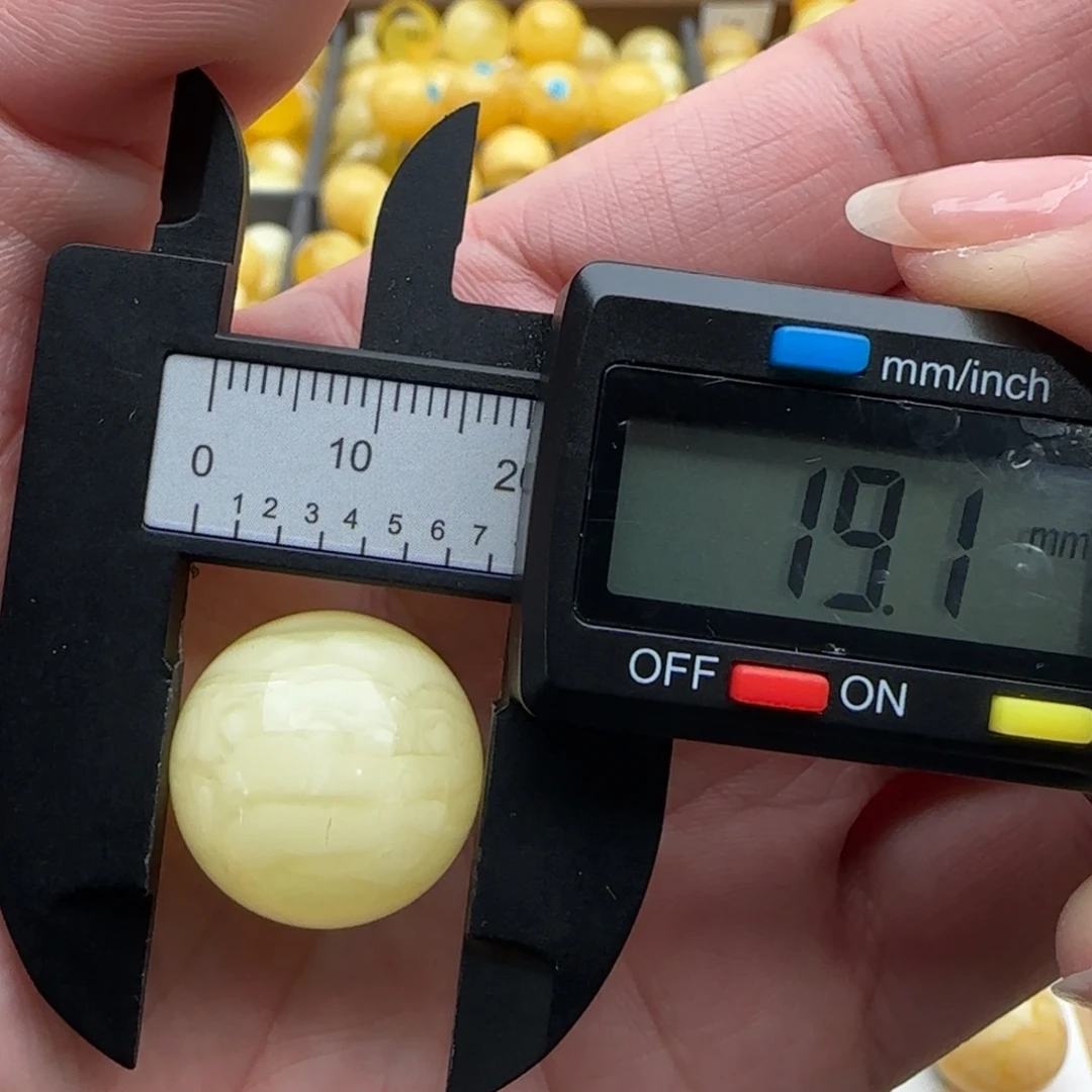 呦***呦蜜蜡未镶嵌裸石白花珠子