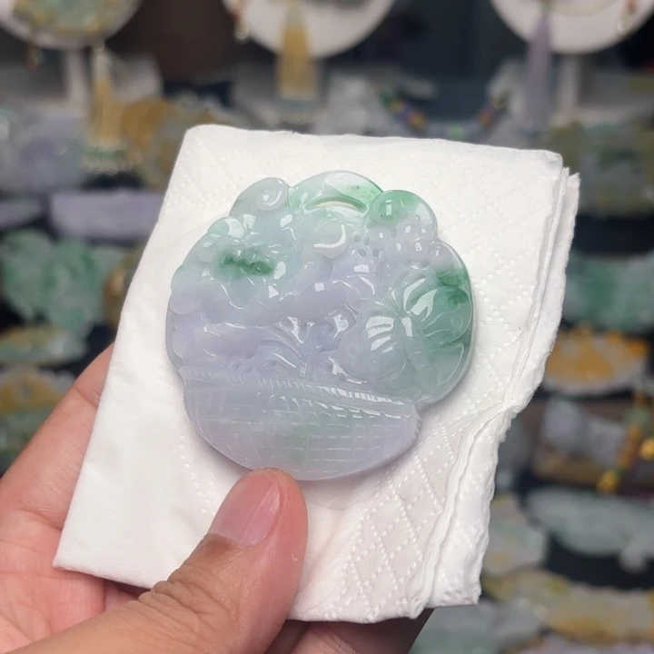 翡翠未镶嵌颈饰吊坠