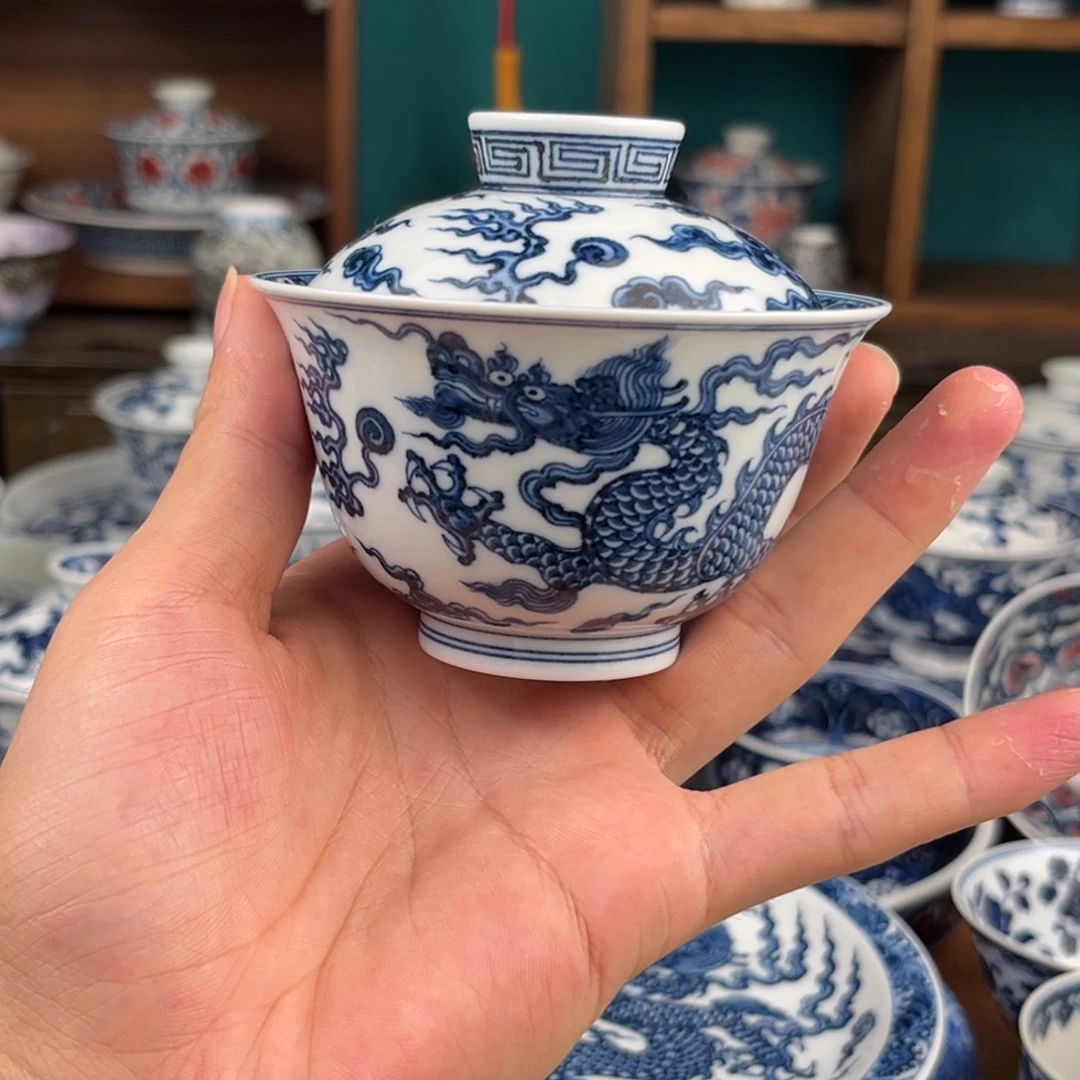 瓷片盖碗哈哈哈哈哈哈哈哈哈