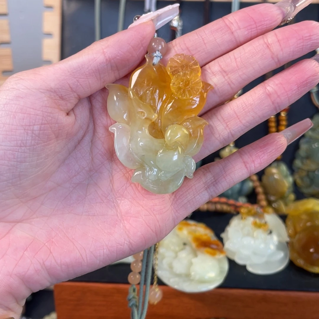 合金蛇纹石玉颈饰