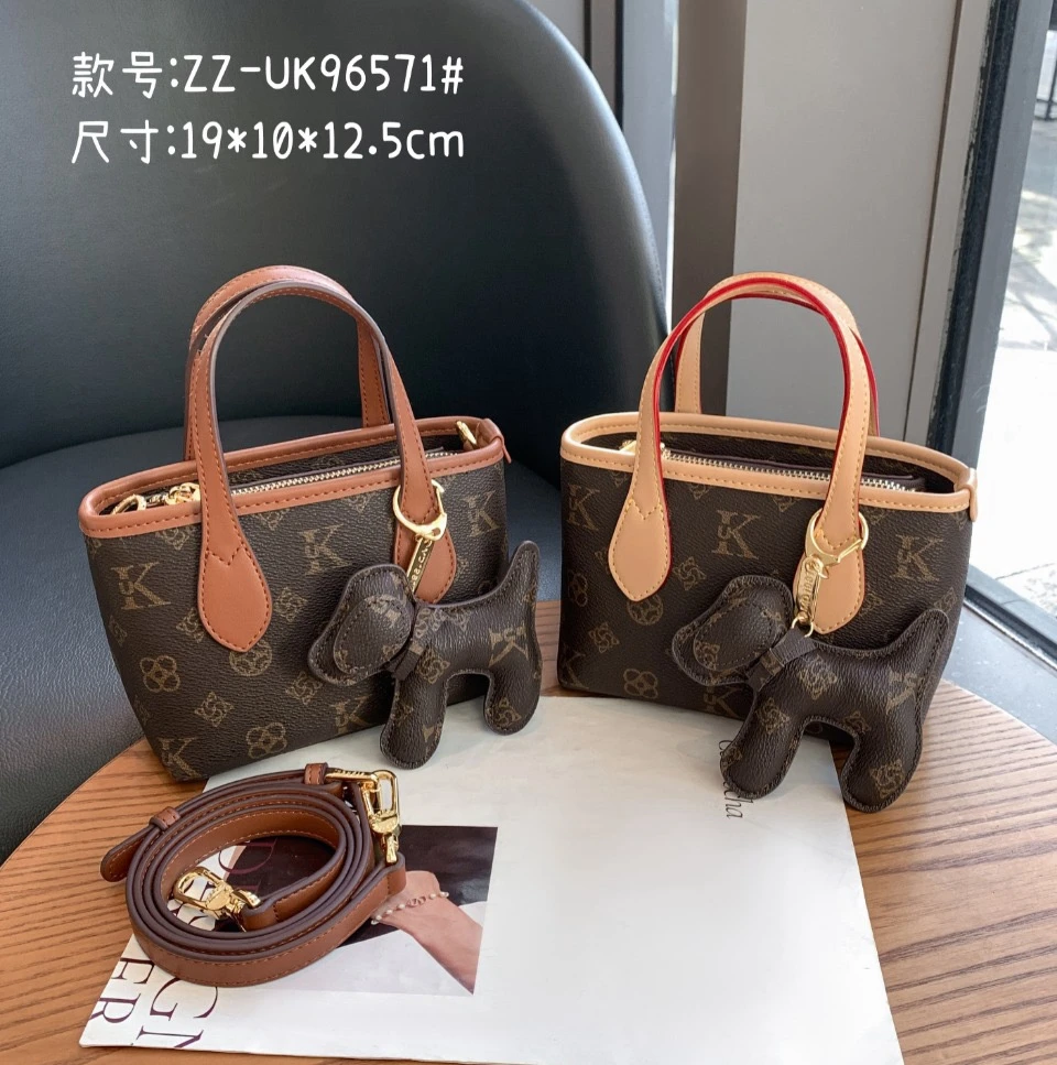 UK优库迪斯斜挎手提包菜篮子包印花复古小众肩包女士