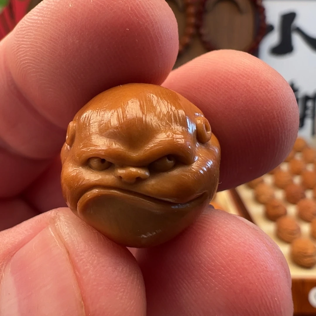 黑***水吊坠核桃1.8+哇趣单颗