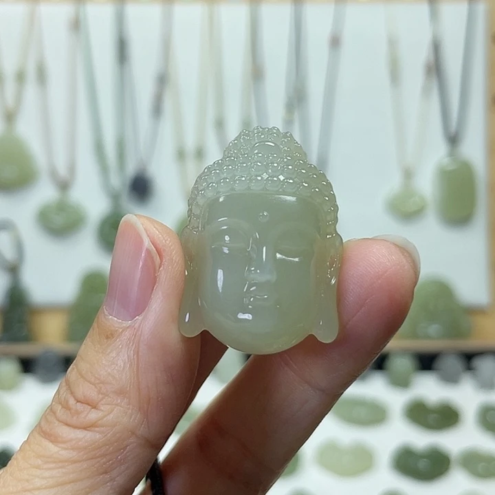 和田玉颈饰未镶嵌苇**晴