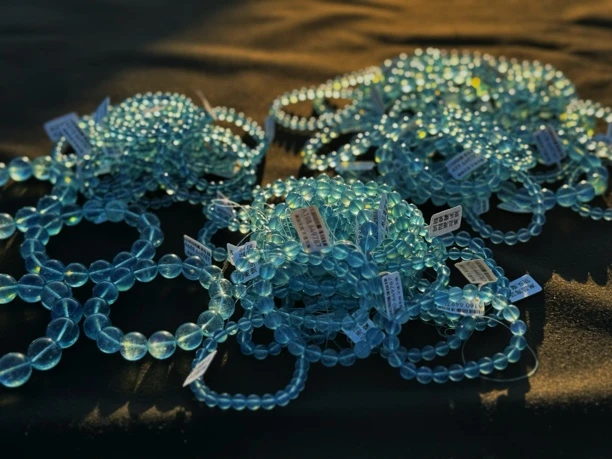 天然新款水晶海蓝宝男女蹦迪手串 可塘珠宝 多样性发其一