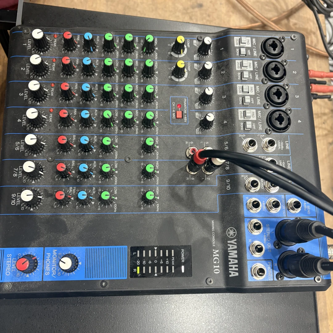 8新 Yamaha/雅马哈 二手雅马哈10调音台，运费自理，不支持无理由