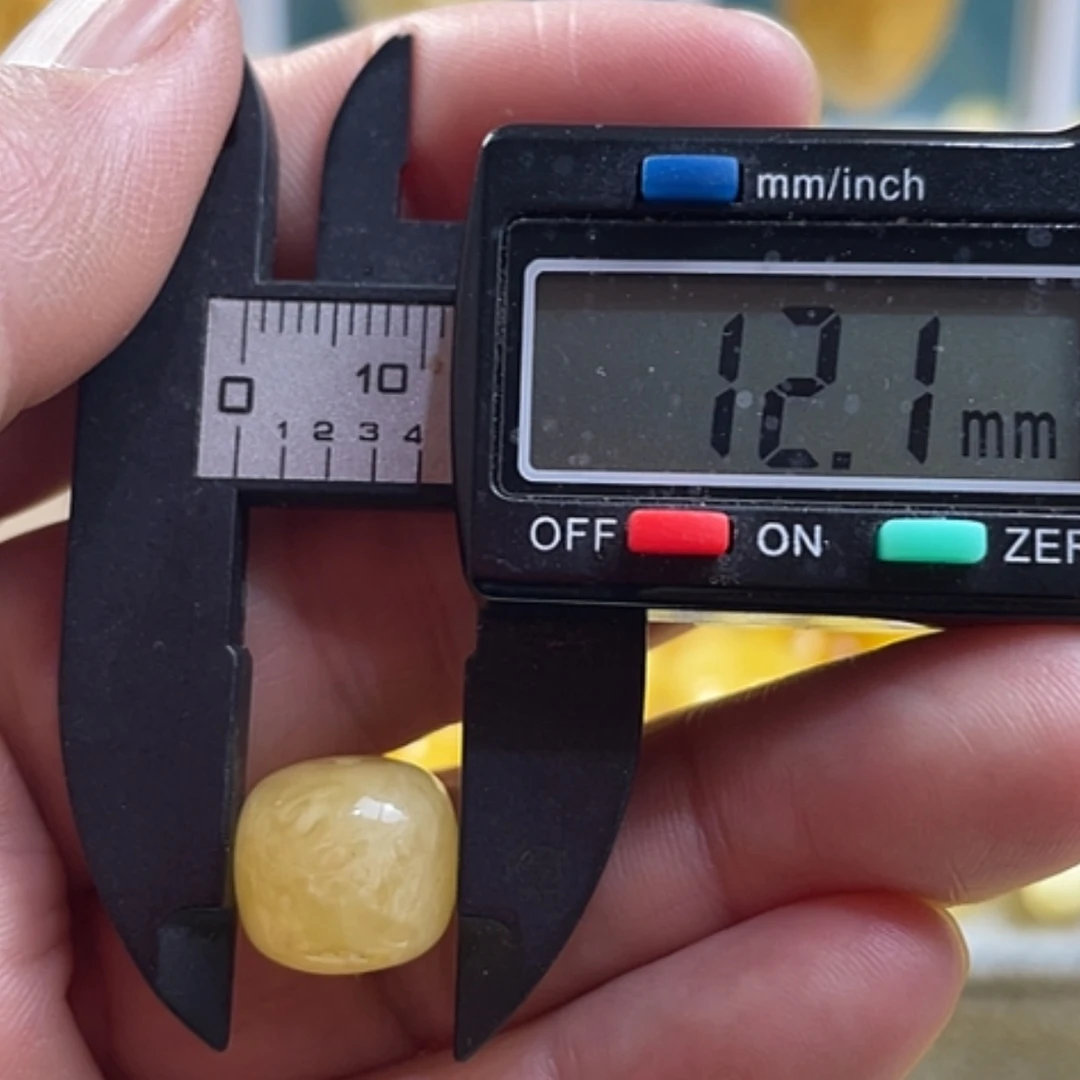 【闪购商品】琥珀裸石未镶嵌16杂