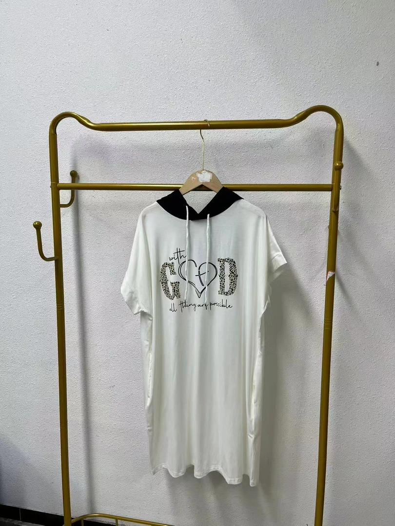 唯琳剪标   8仓A6-9-702-82款   白色豹纹字母短袖连衣裙