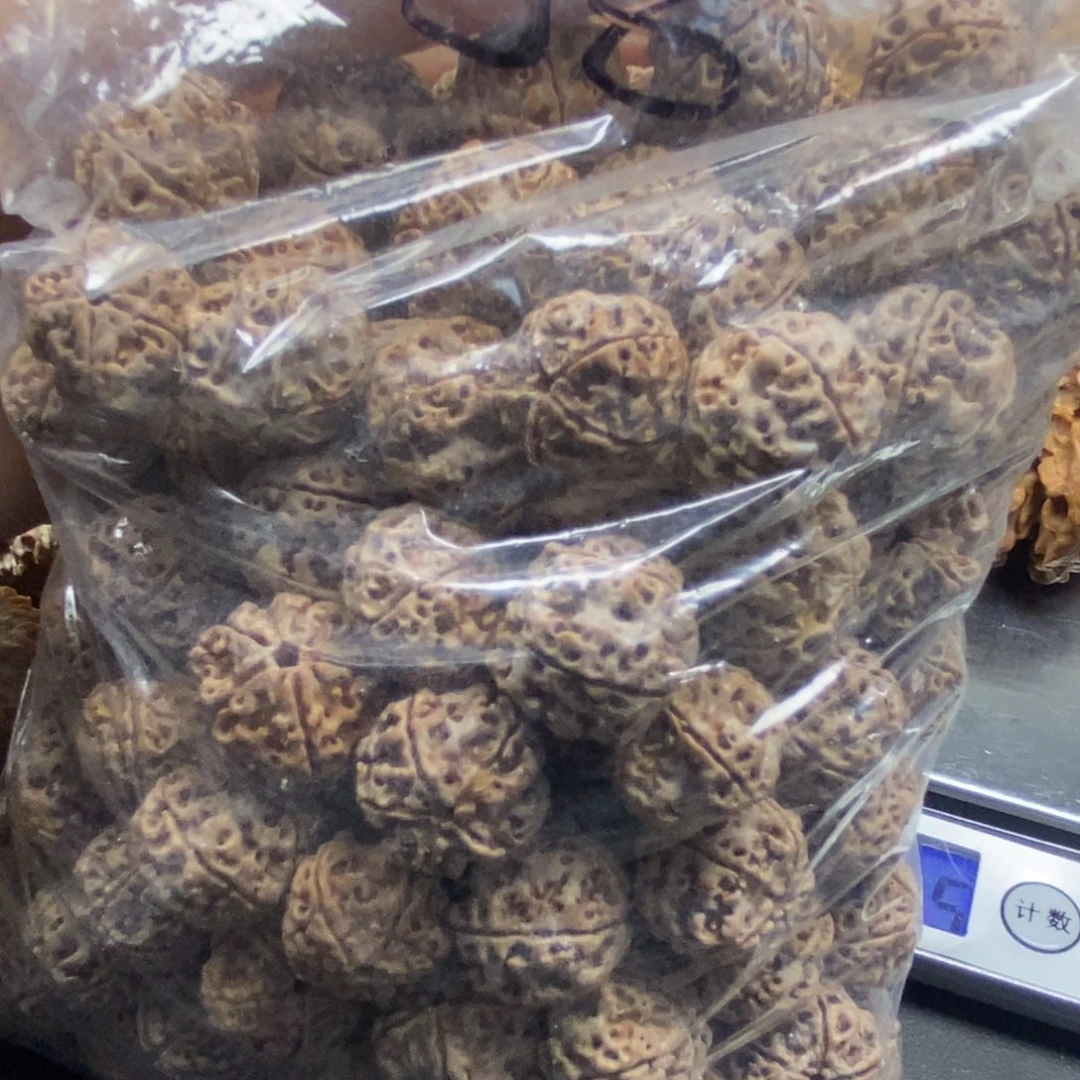 桃核把件金刚400克散子