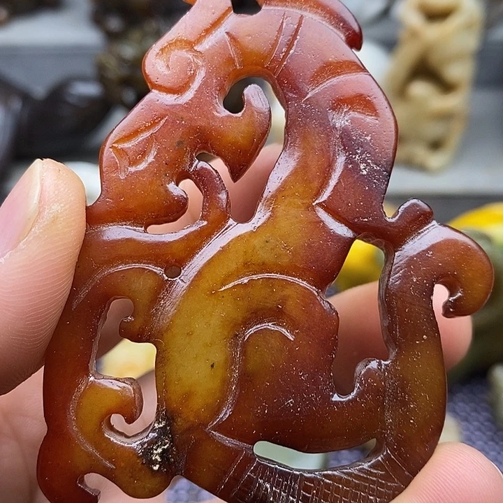 未镶嵌蛇纹石玉颈饰