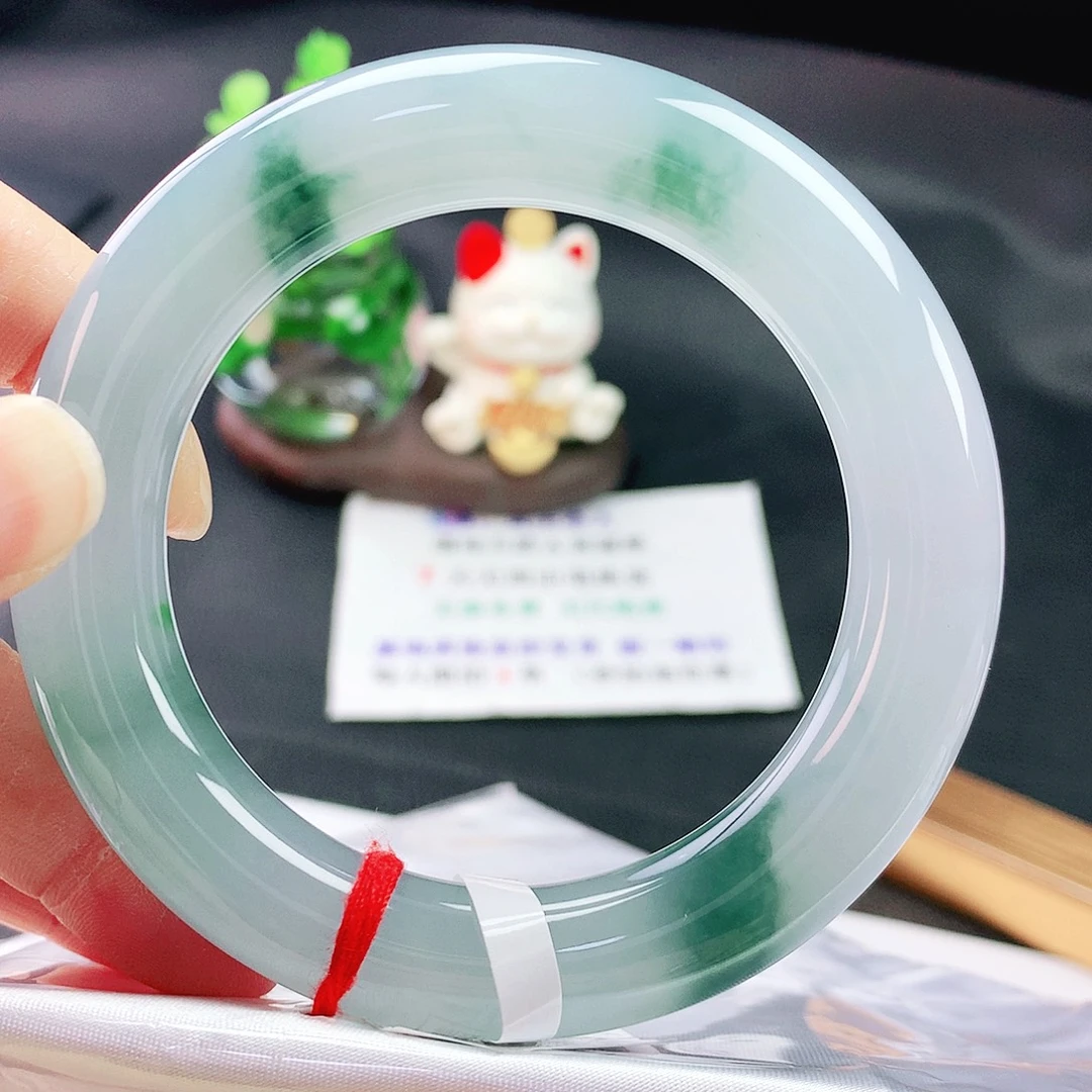 翡翠手镯未镶嵌57胖