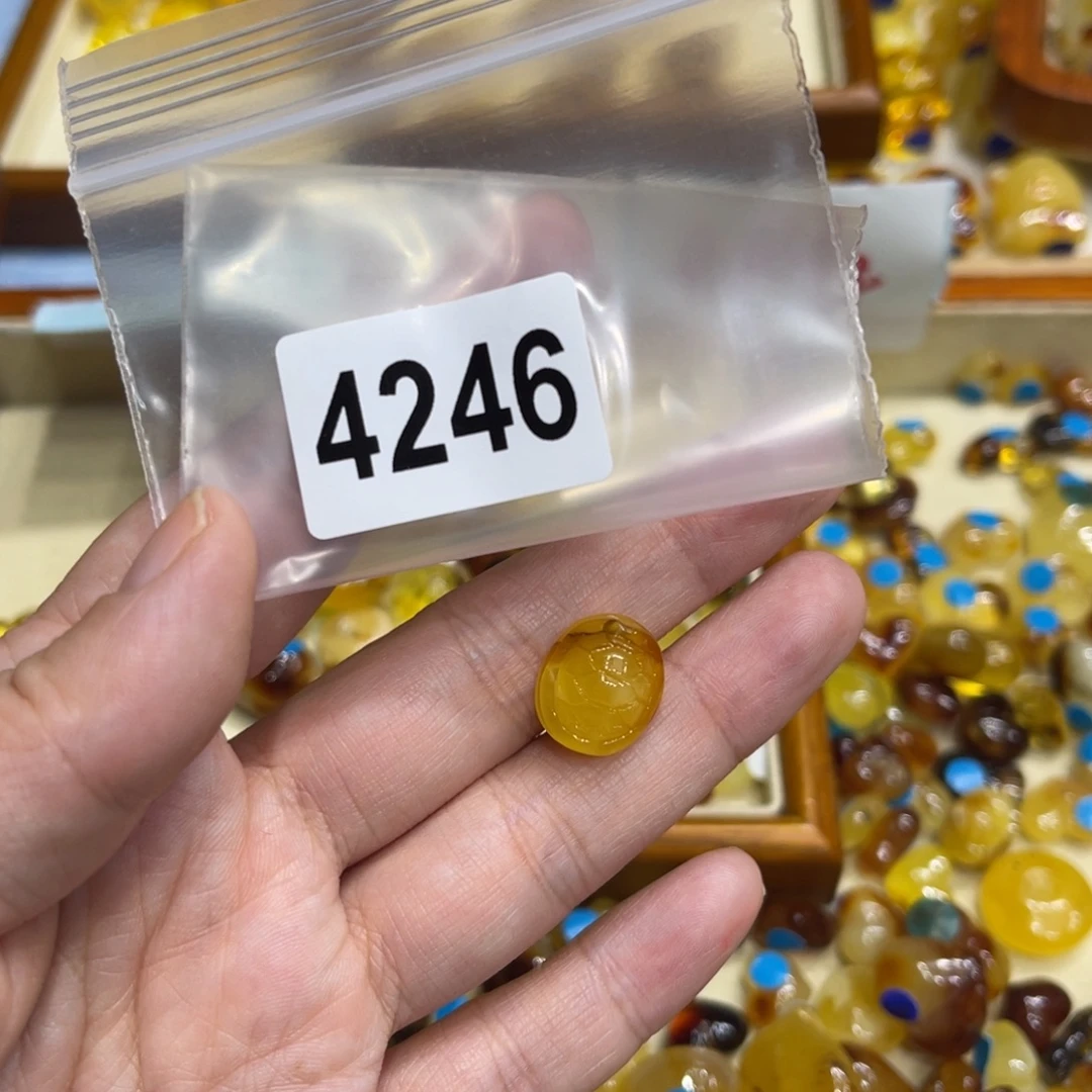 *****琥珀未镶嵌珠宝奇石