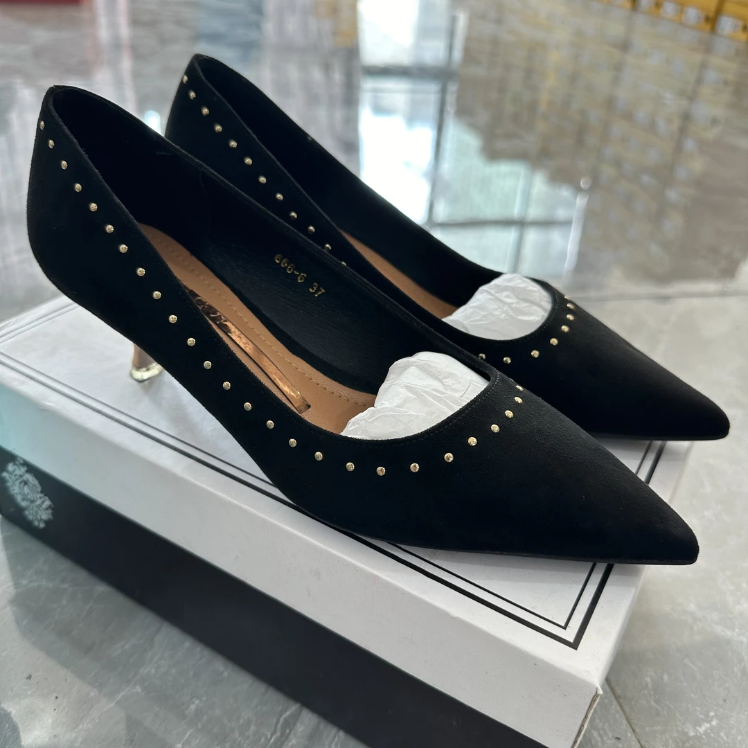 8766 高端时尚女鞋