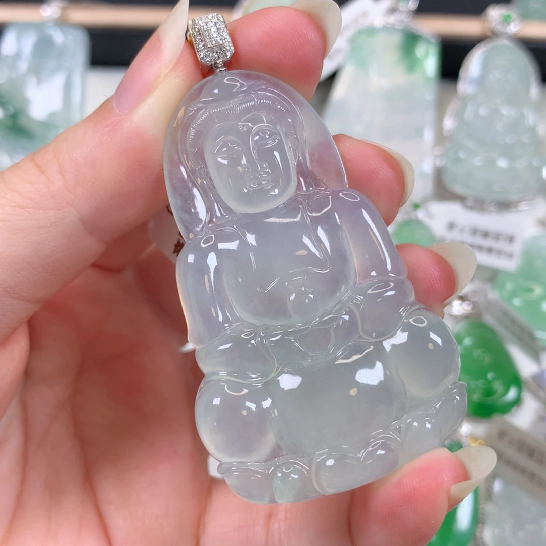 颈饰18K金镶嵌翡翠