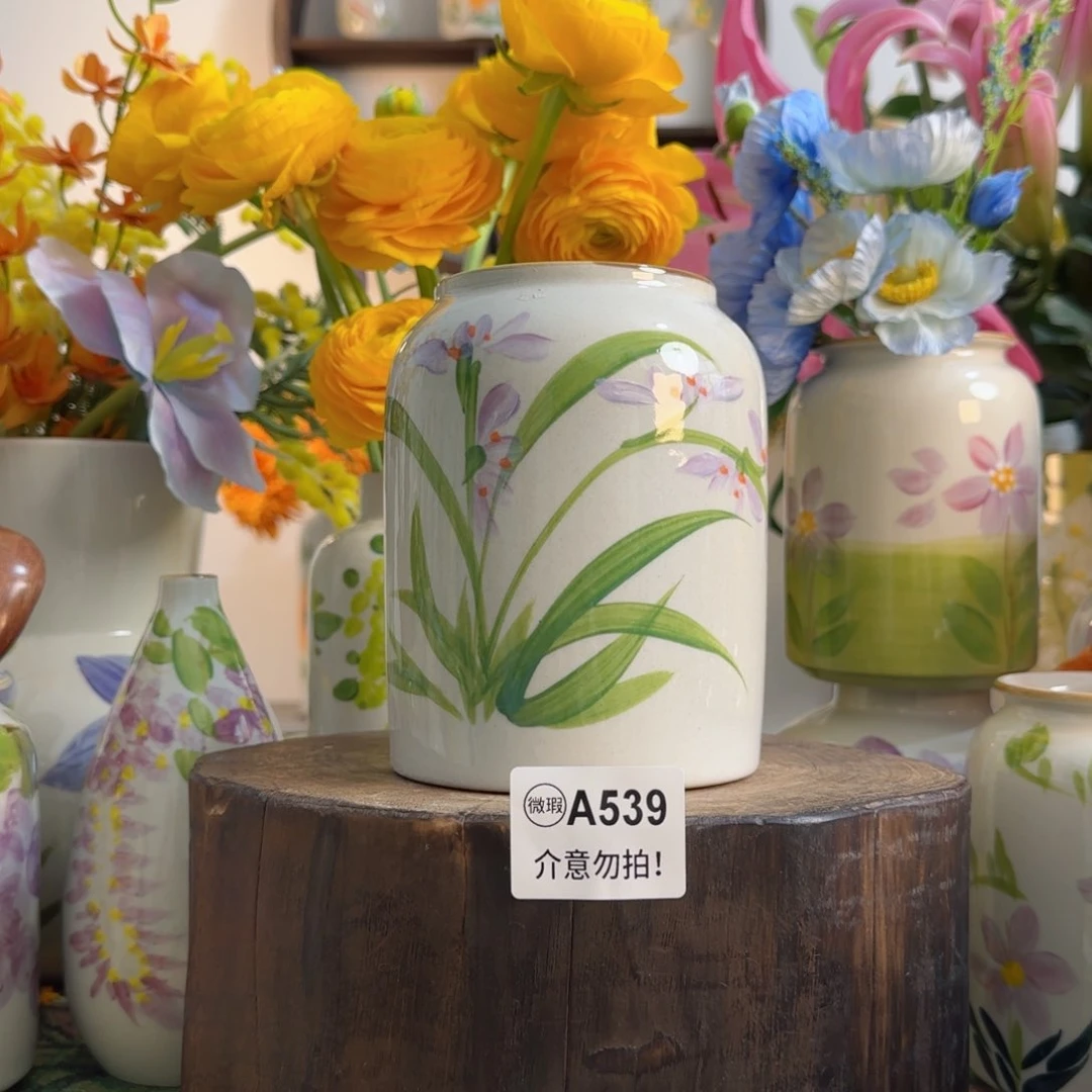 摆件景德镇陶瓷原创手绘小花瓶摆件无孔