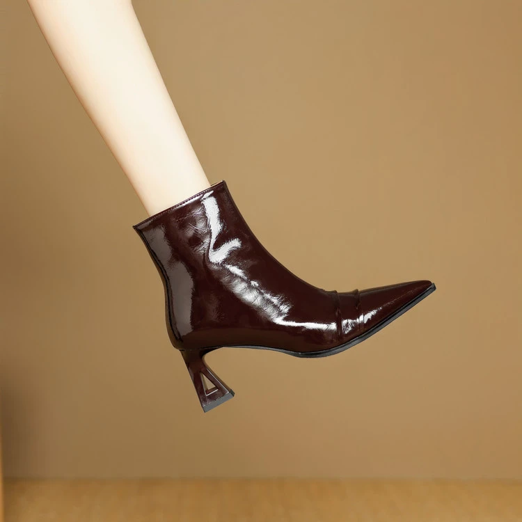 羊漆皮~6.5cm法式洋气小短靴女秋冬真皮软皮高跟鞋软底尖头及踝靴